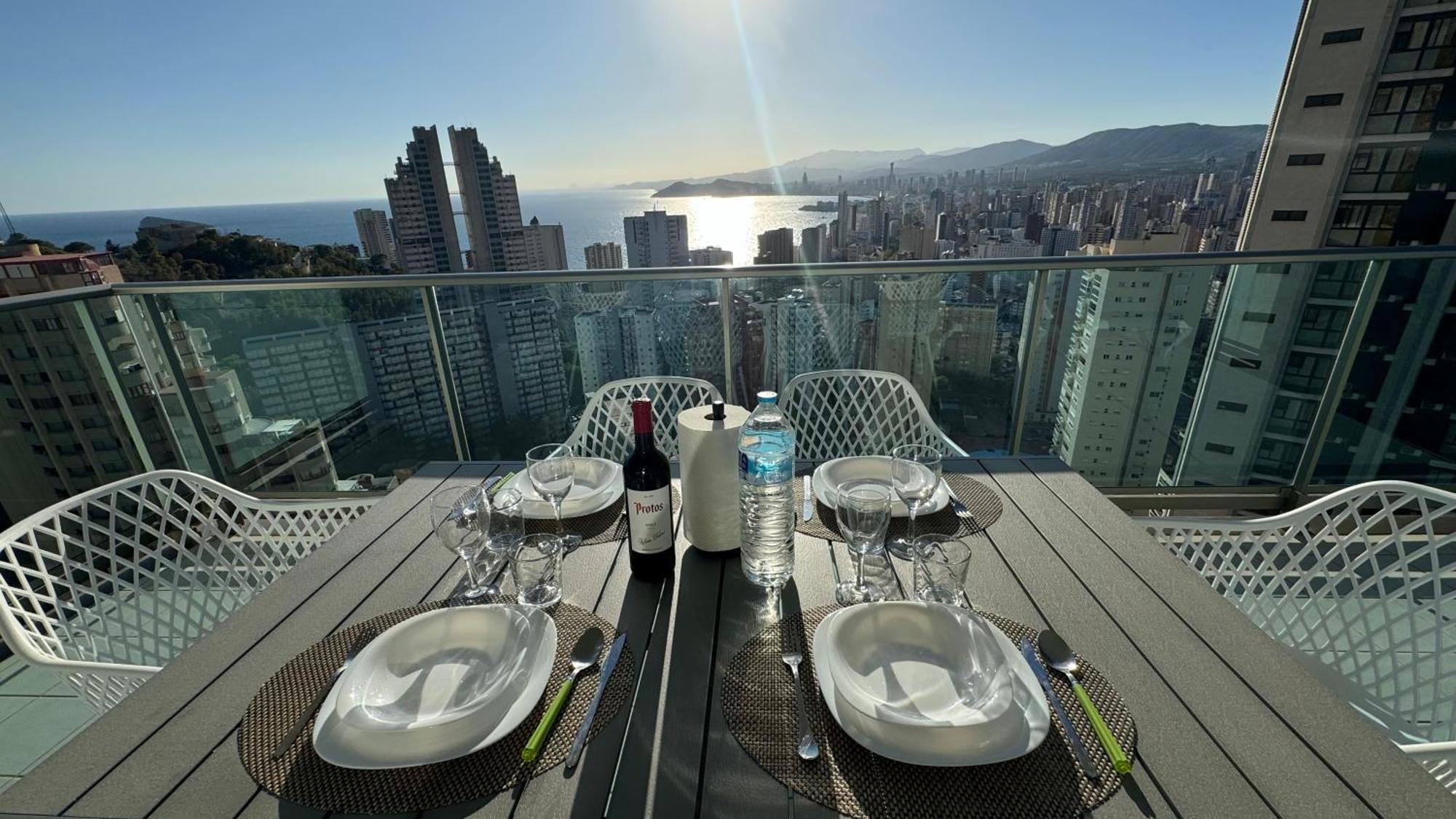 Highrise Apartment With Stunning Views From Private Balcony 85 Benidorm Zewnętrze zdjęcie