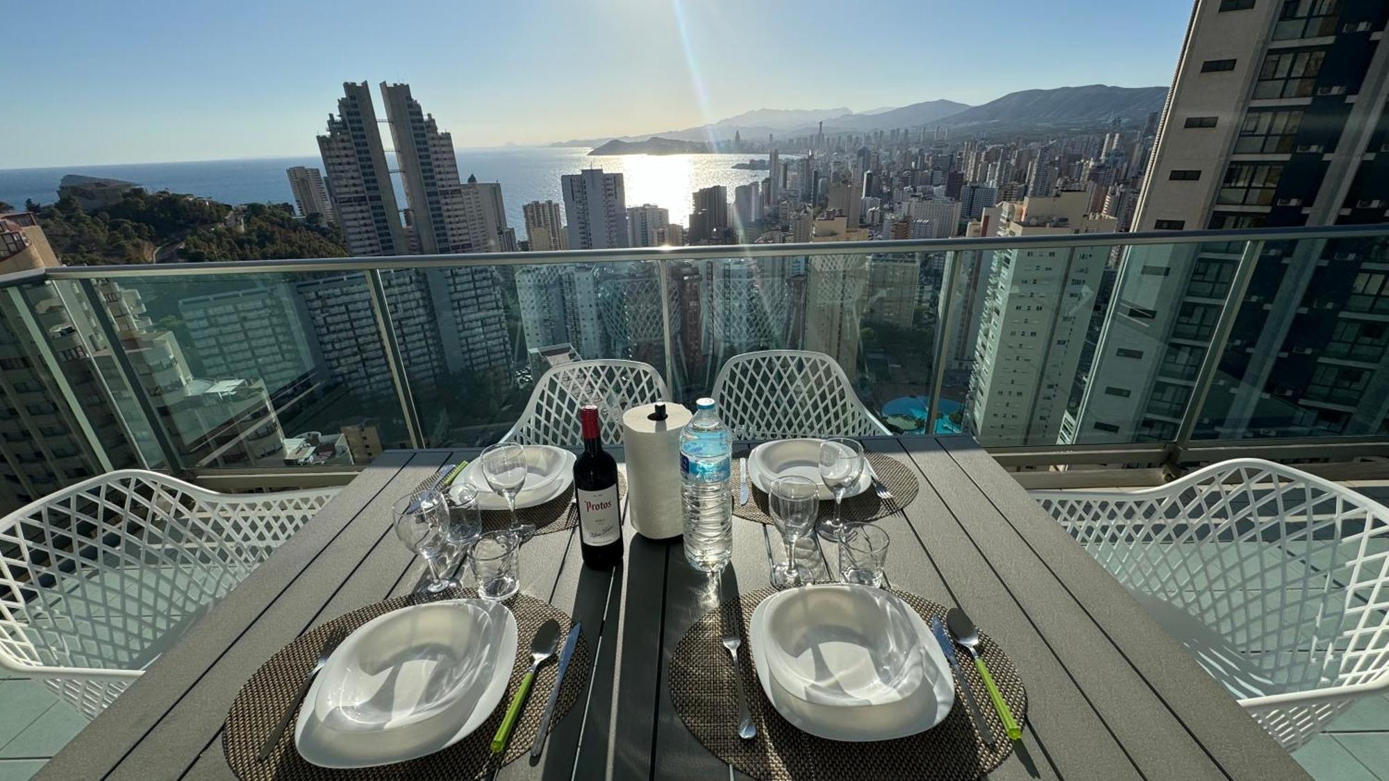 Highrise Apartment With Stunning Views From Private Balcony 85 Benidorm Zewnętrze zdjęcie